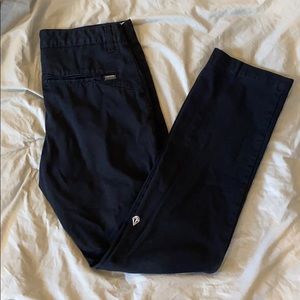 listing-status-banner